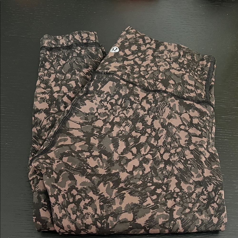 lululemon align leggings— Brown & Black